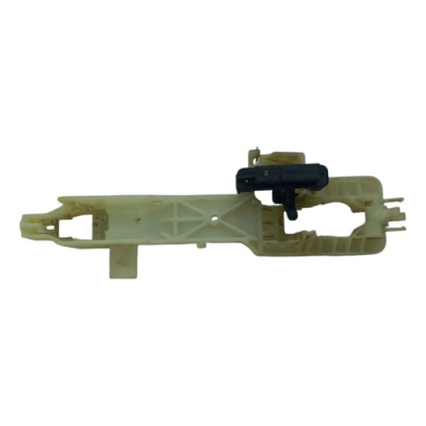 Suporte Maçaneta Externa Dianteira Esquerda Ix35 2012 A 2017