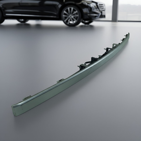 Friso Tampa Traseira Luz De Placa Evoque 2010 A 2017 Prata