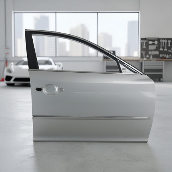 Porta Dianteira Direita Hyundai Azera 2007 A 2010 Prata